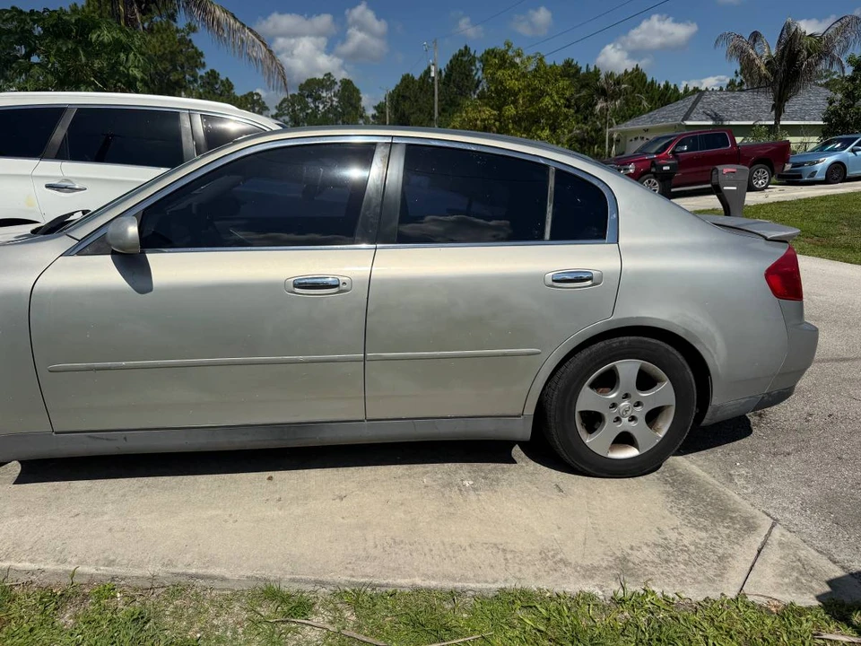 2003 Infiniti G35 3rd Gen - Image 12 of 17