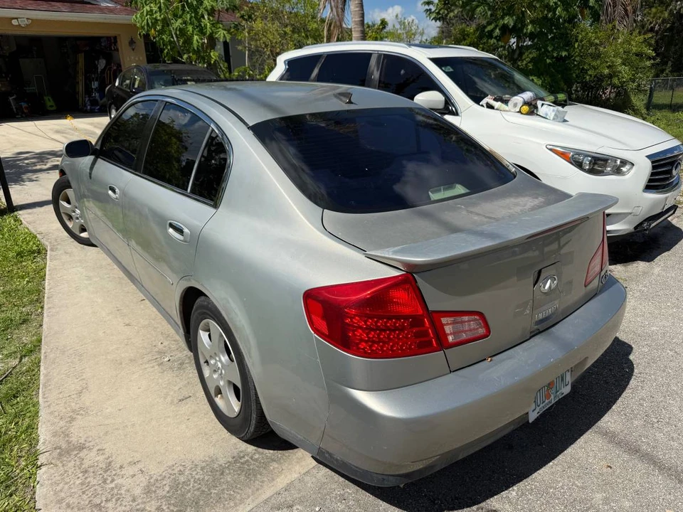 2003 Infiniti G35 3rd Gen - Image 14 of 17