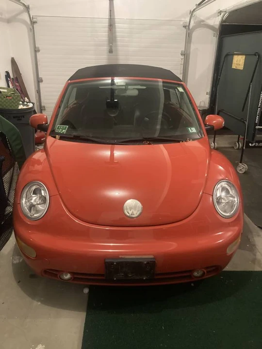 2003 Volkswagen New Beetle - Image 4 of 6