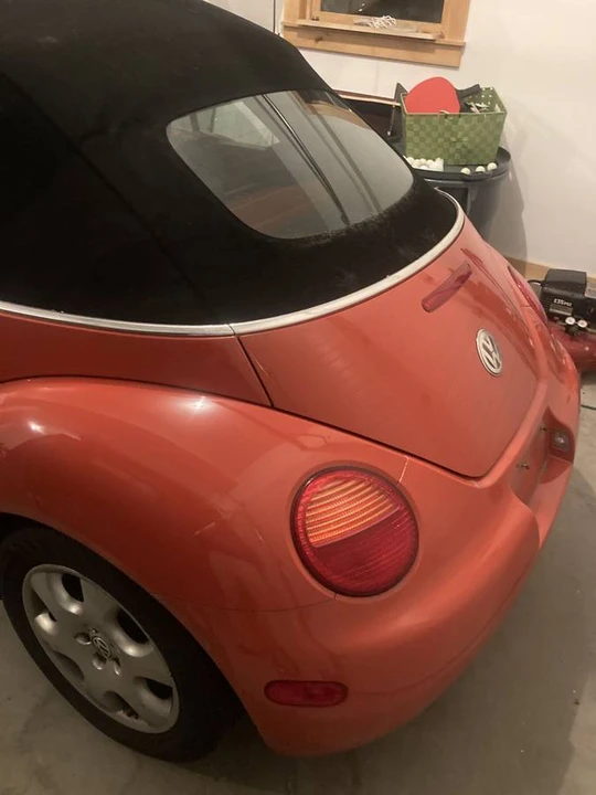 2003 Volkswagen New Beetle - Image 6 of 6