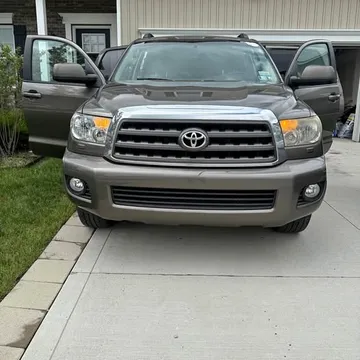 2008 Toyota Sequoia SR5