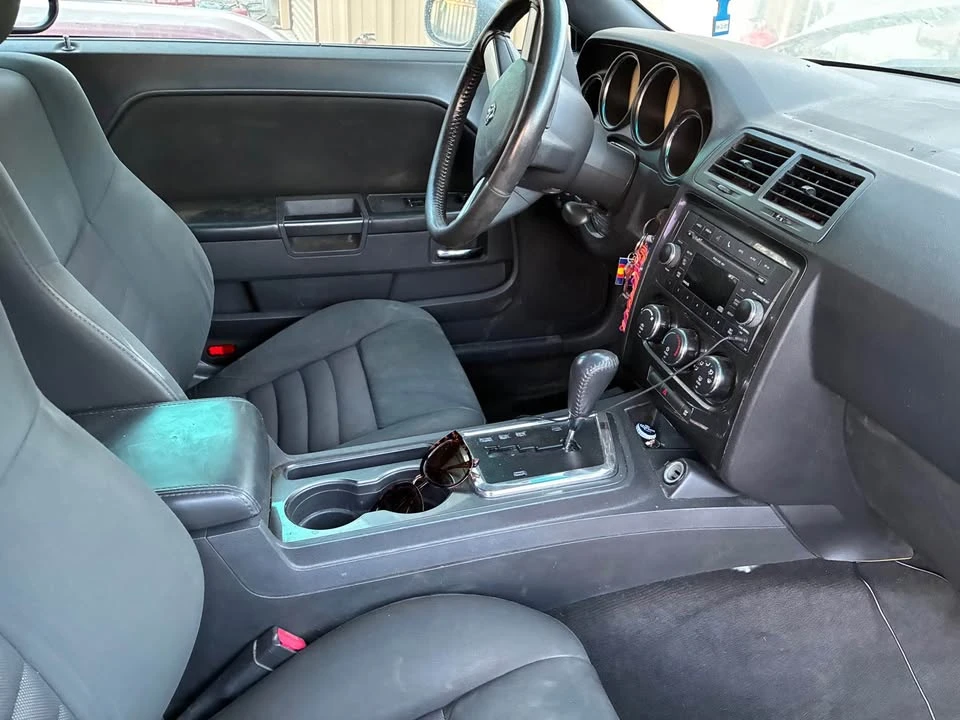 2009 Dodge Challenger 3rd Gen - Image 8 of 9