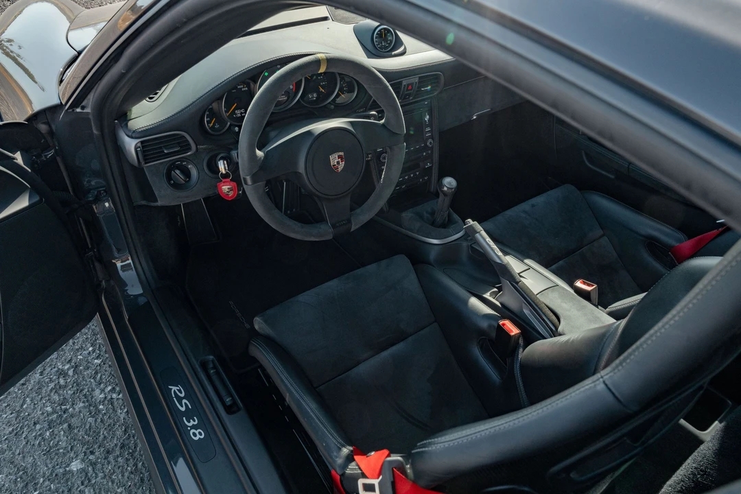 2010 Porsche 997 GT3 RS - Image 7 of 17