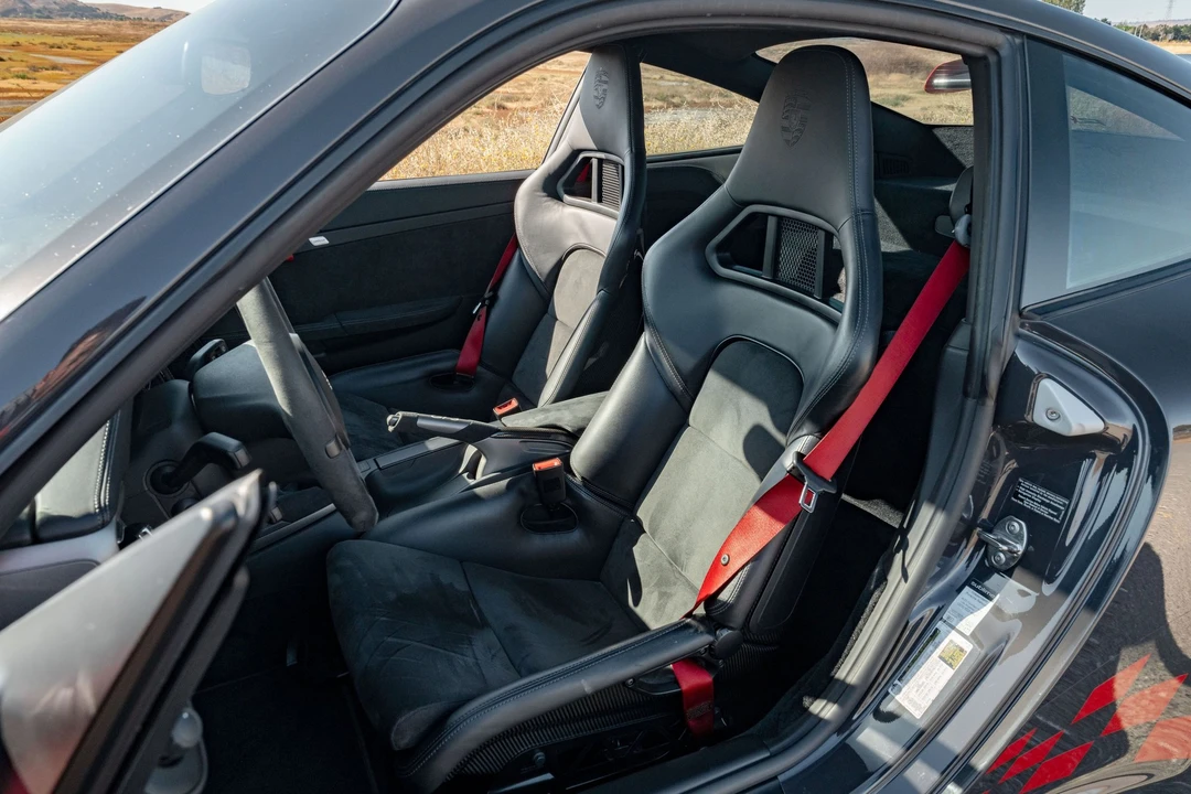 2010 Porsche 997 GT3 RS - Image 5 of 17
