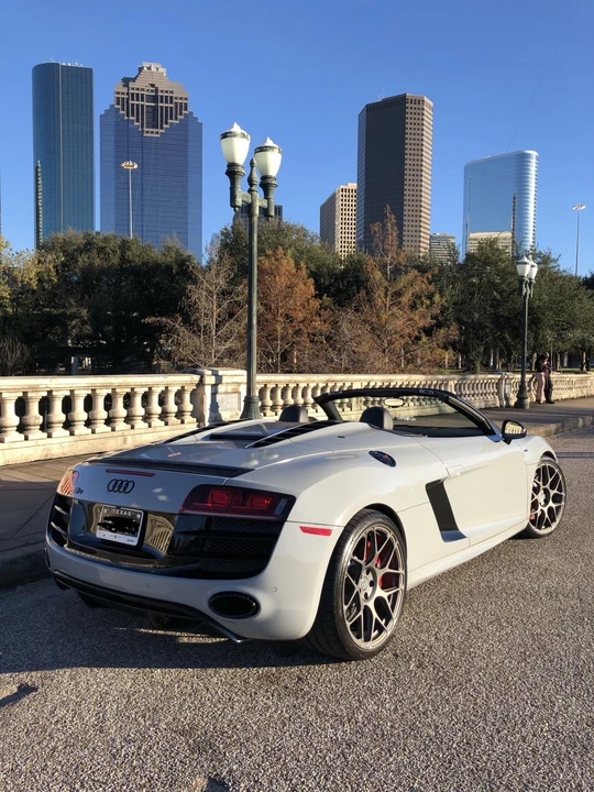 2011 Audi 42 R8 - Image 3 of 7