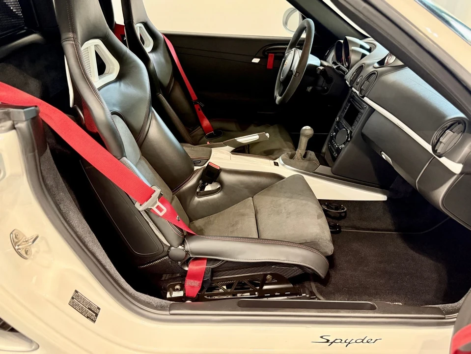 2011 Porsche 987 Boxster Spyder - Image 14 of 17