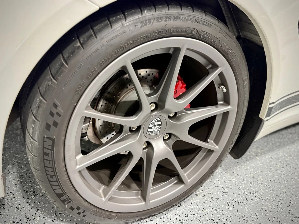 2011 Porsche 987 Boxster Spyder - Image 13 of 17
