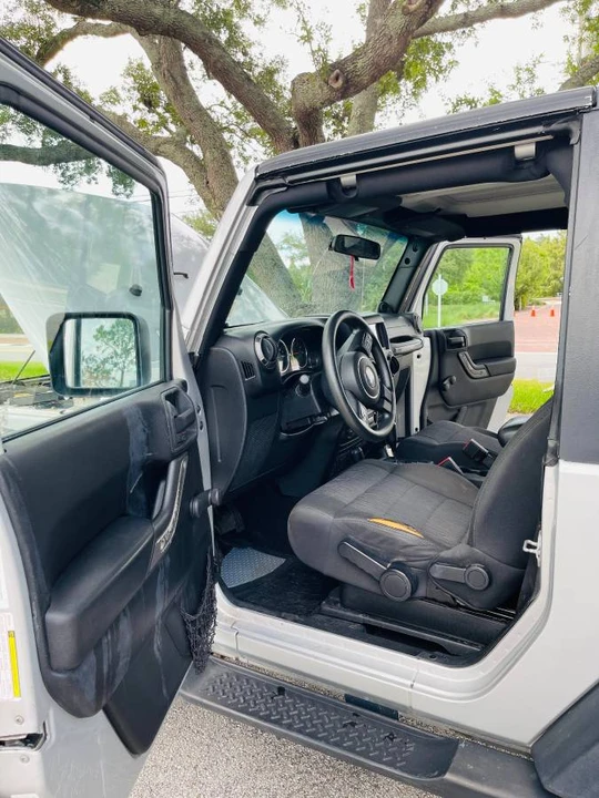 2011 Jeep JK Wrangler - Image 10 of 18