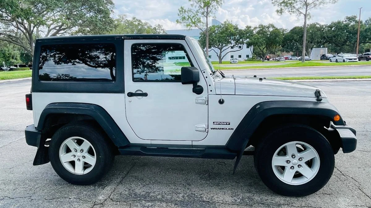 2011 Jeep JK Wrangler - Image 4 of 18