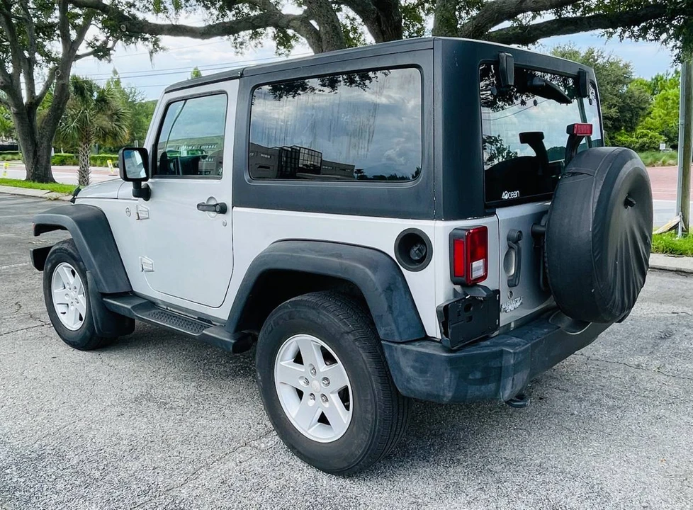 2011 Jeep JK Wrangler - Image 7 of 18