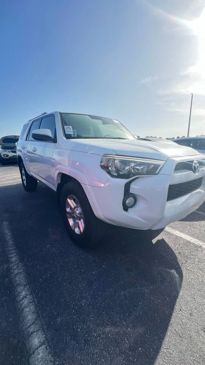 2015 Toyota 4Runner 5th Gen - Image 3 of 9