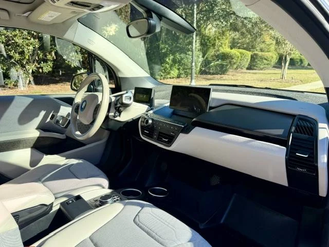 2018 BMW i3 - Image 11 of 22