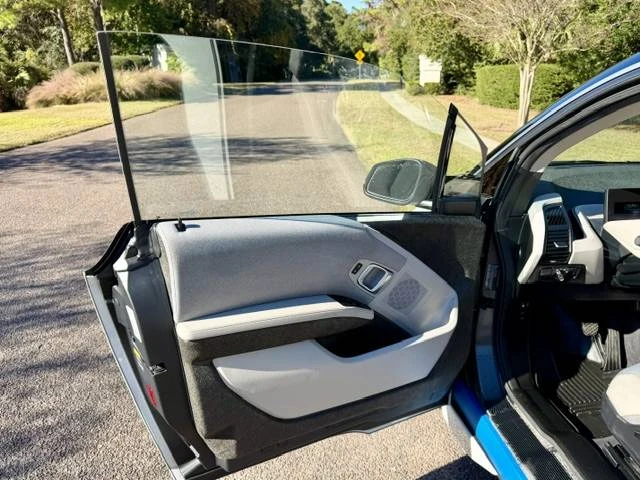2018 BMW i3 - Image 2 of 22