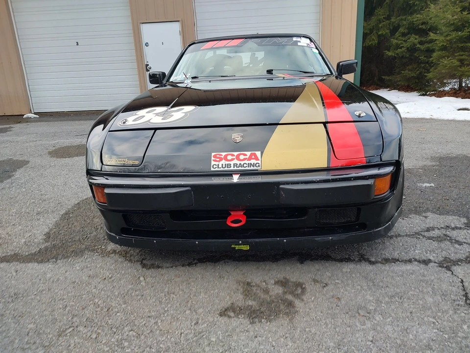 1983 Porsche 944 - Image 2 of 10