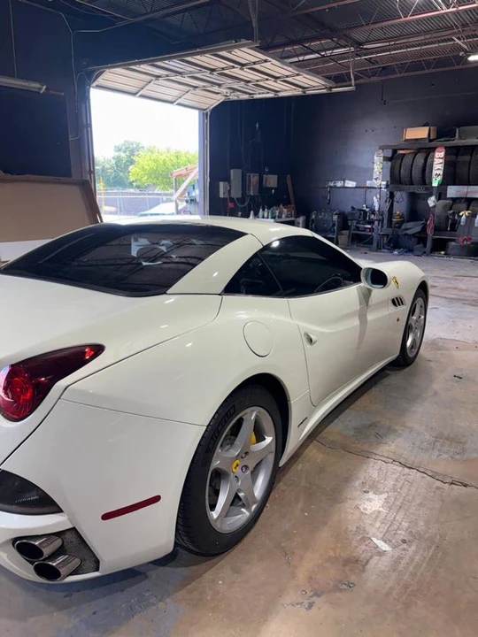 2013 Ferrari California T - Image 2 of 12