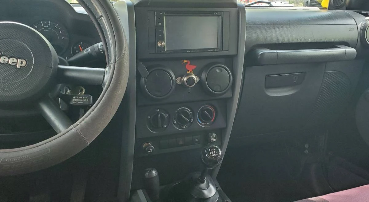 2009 Jeep JK Wrangler - Image 10 of 17