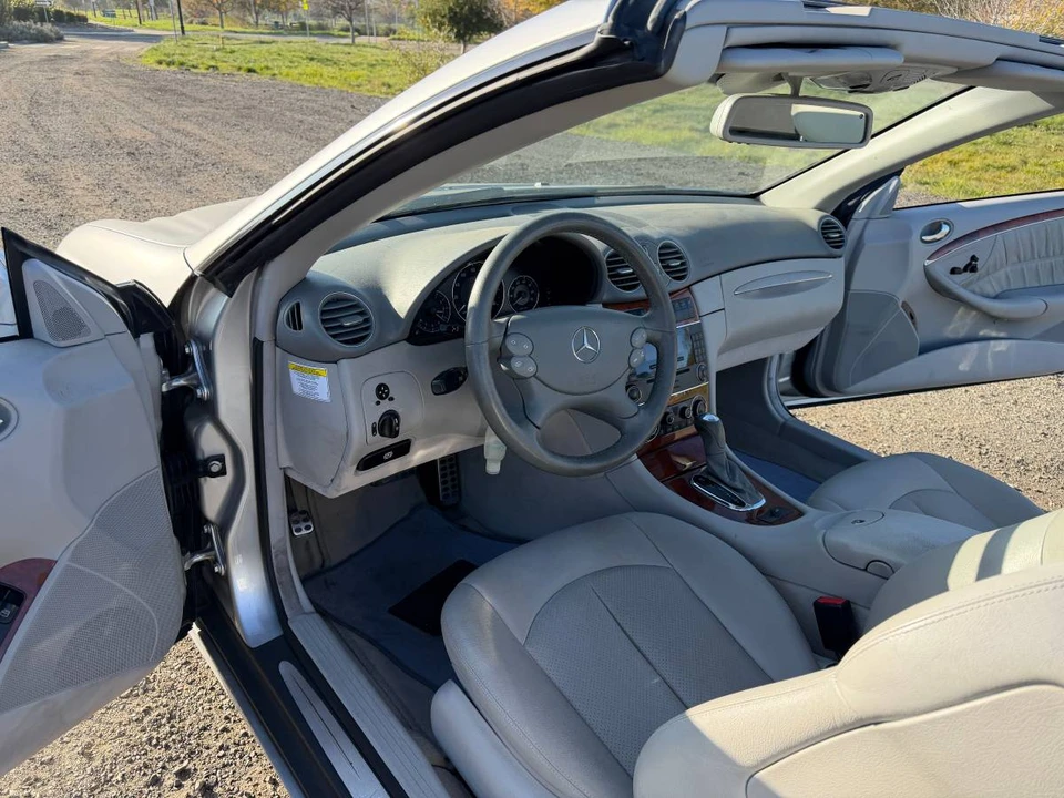 2005 Mercedes-Benz C209/A209 CLK-Class - Image 10 of 24