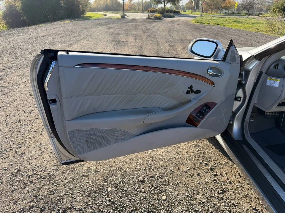 2005 Mercedes-Benz C209/A209 CLK-Class - Image 9 of 24