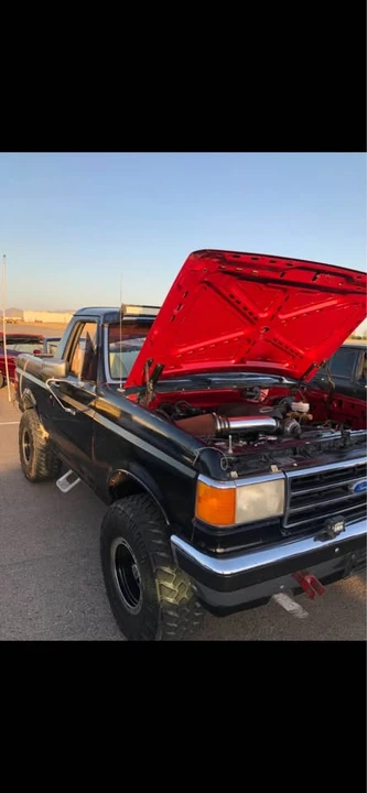 1990 Ford Bronco 4th Gen - Image 2 of 11