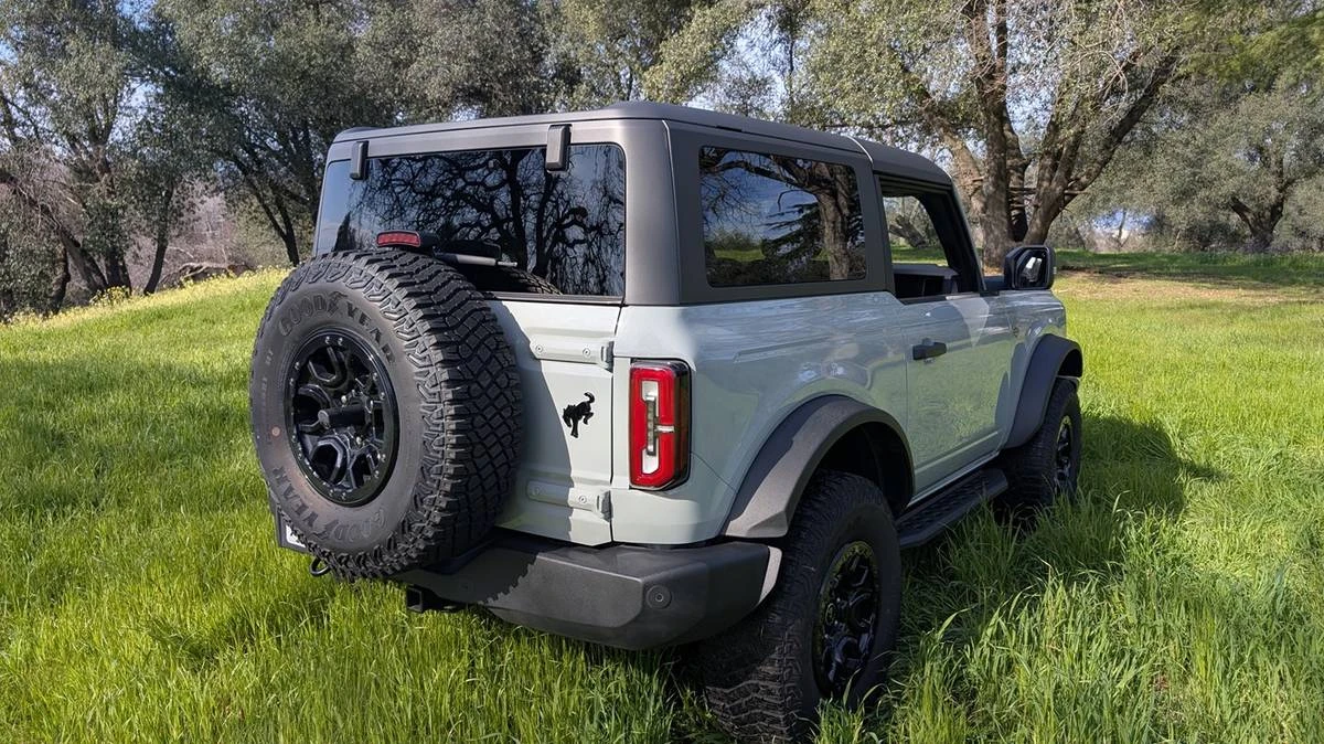 2022 Ford Bronco 6th Gen - Image 3 of 15