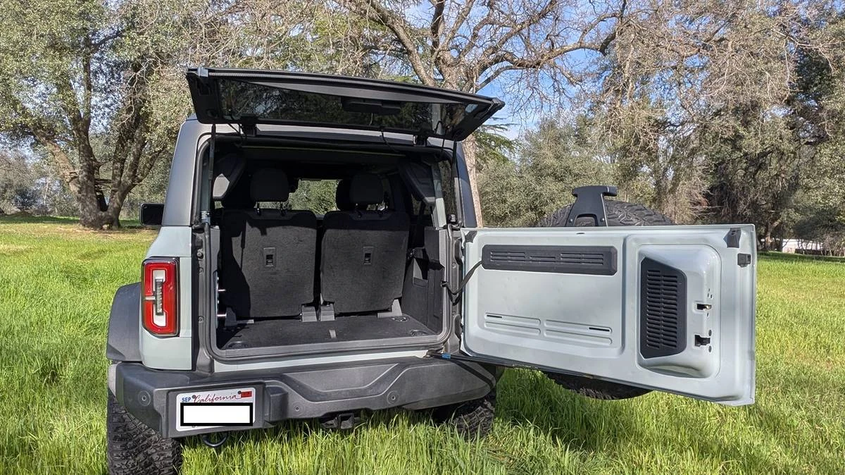 2022 Ford Bronco 6th Gen - Image 4 of 15