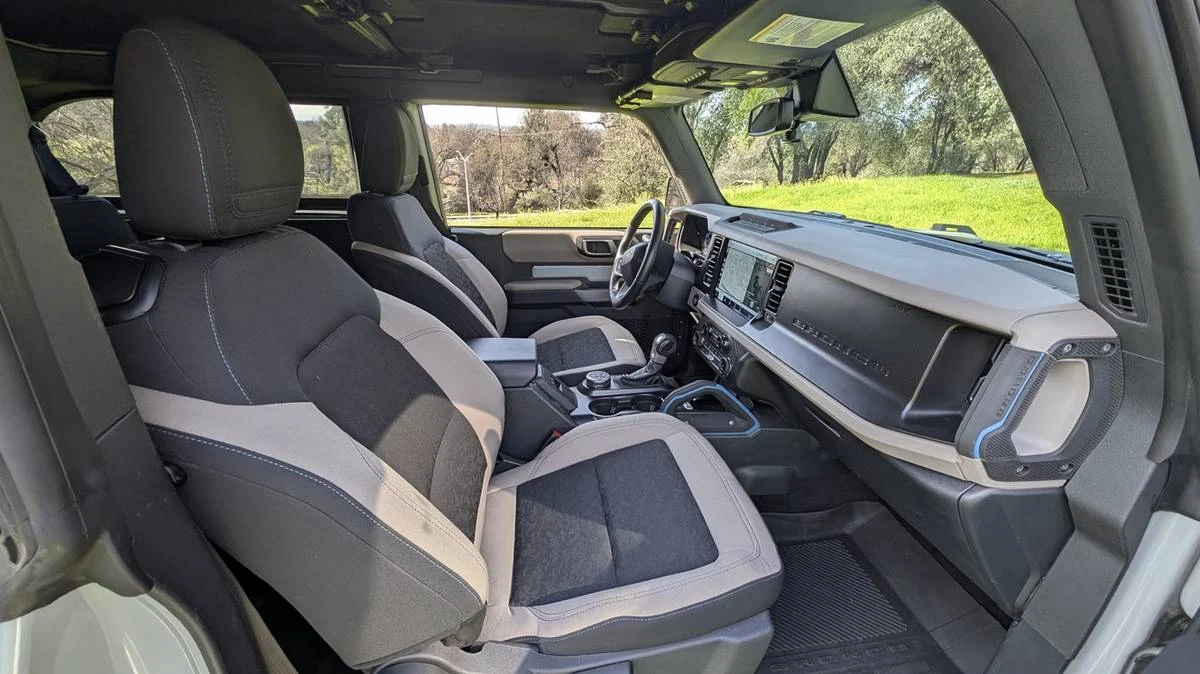 2022 Ford Bronco 6th Gen - Image 11 of 15