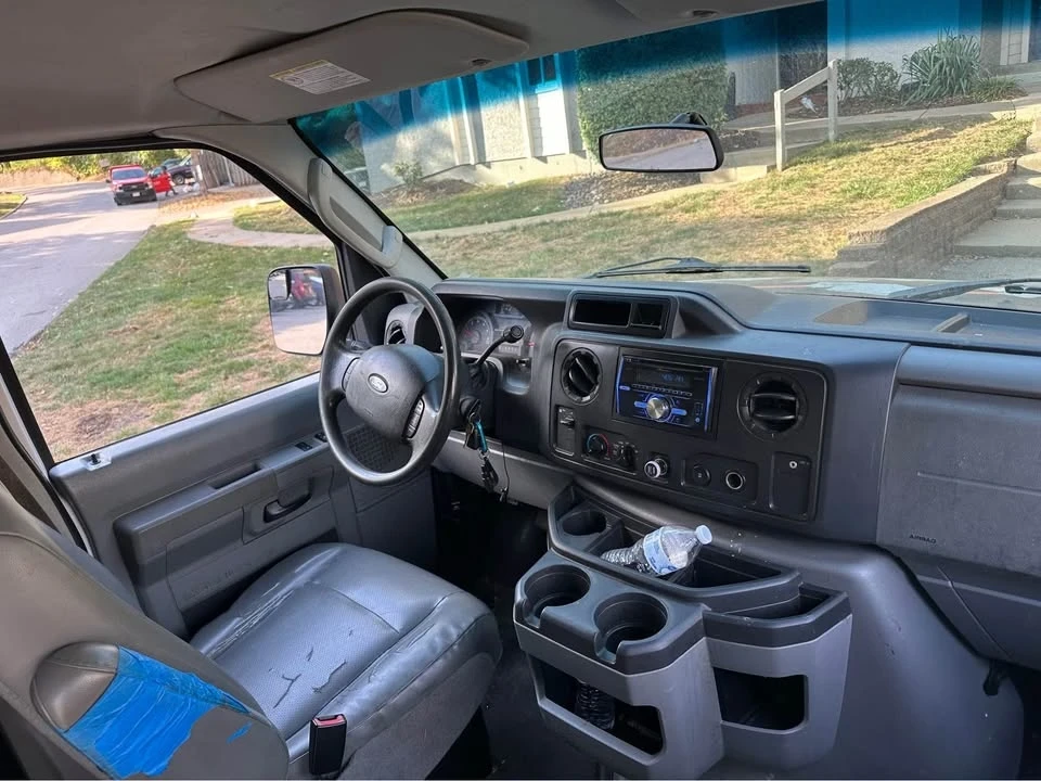 2012 Ford Econoline Van - Image 10 of 10