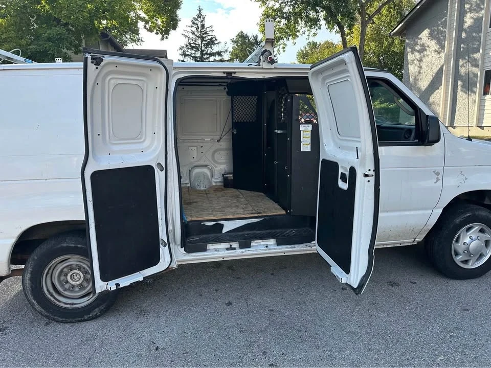 2012 Ford Econoline Van - Image 8 of 10