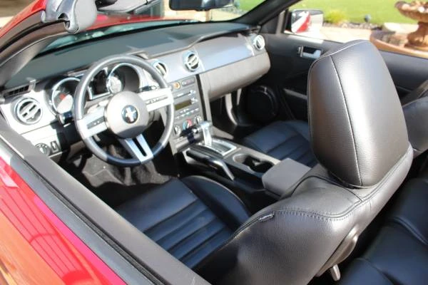 2008 Ford S197 Mustang - Image 4 of 5