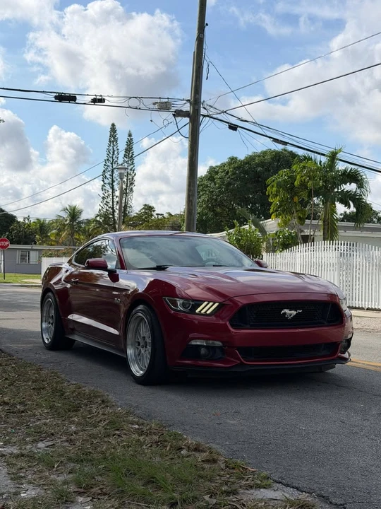 2015 Ford S550 Mustang - Image 2 of 10