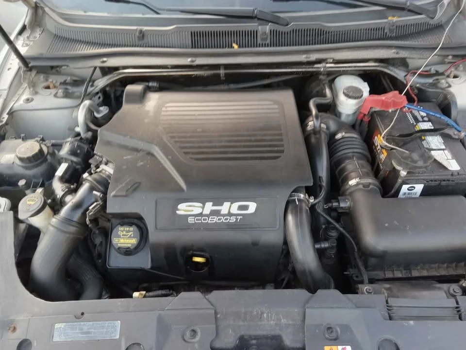 2010 Ford Taurus SHO 6th Gen - Image 8 of 9