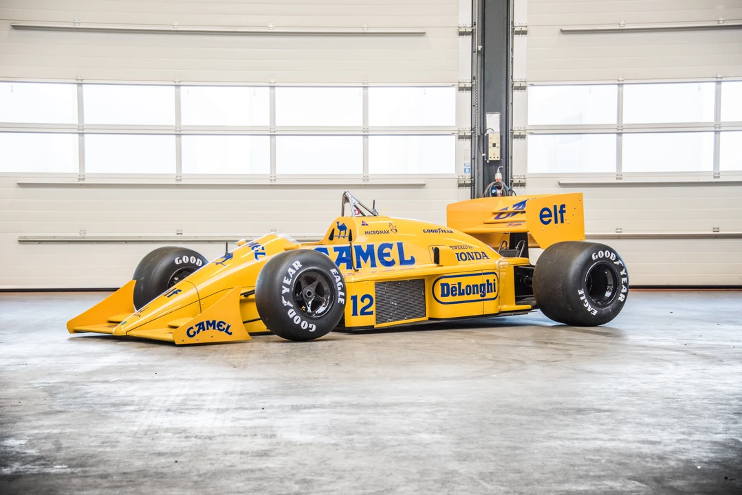Lotus Open-Wheel - Image 3 of 31