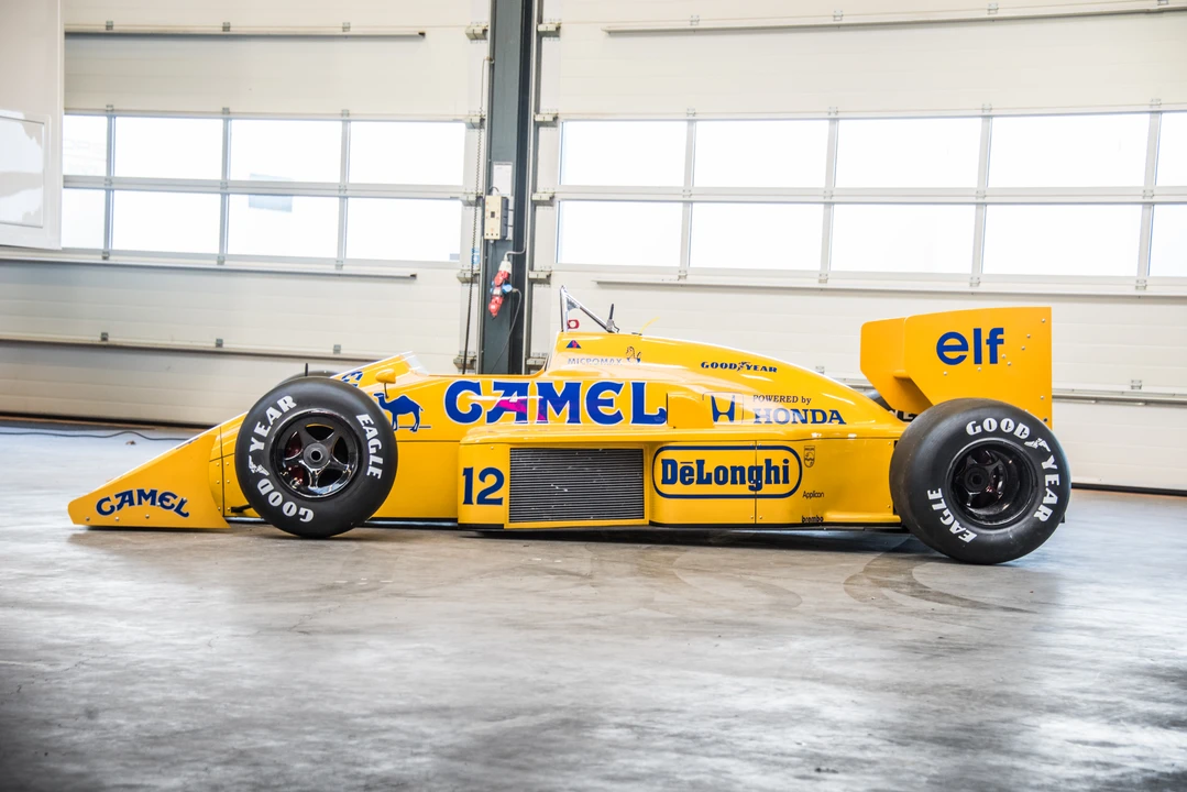 Lotus Open-Wheel - Image 4 of 31