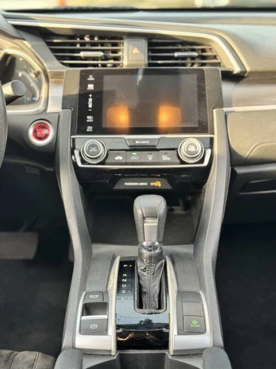 2016 Honda Civic 10th Gen - Image 10 of 10