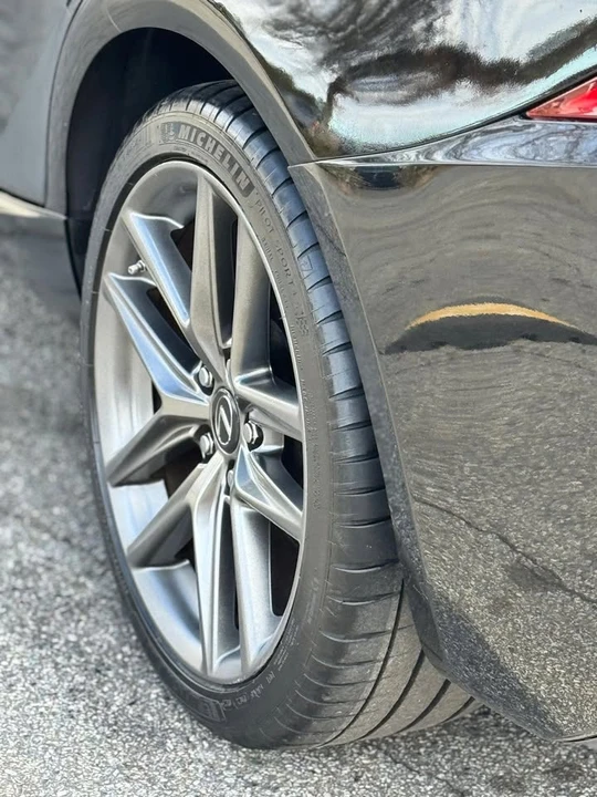 2014 Lexus IS 3rd Gen - Image 7 of 10