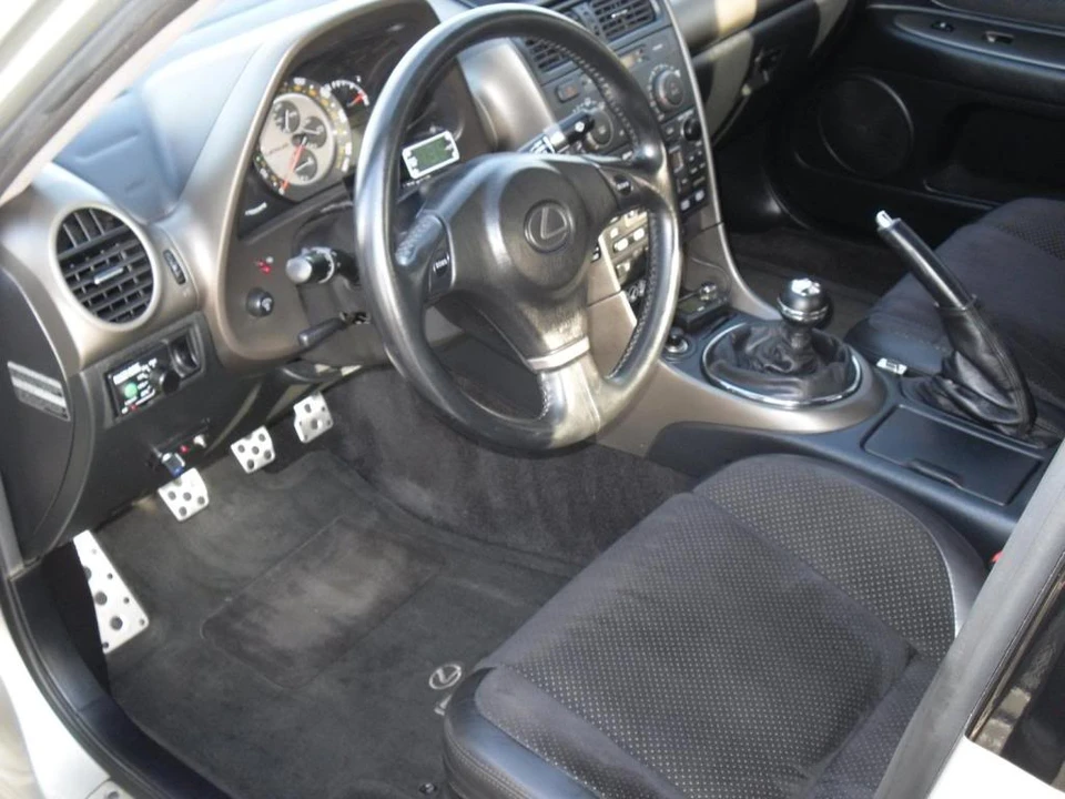 2001 Lexus IS 1st Gen - Image 7 of 15