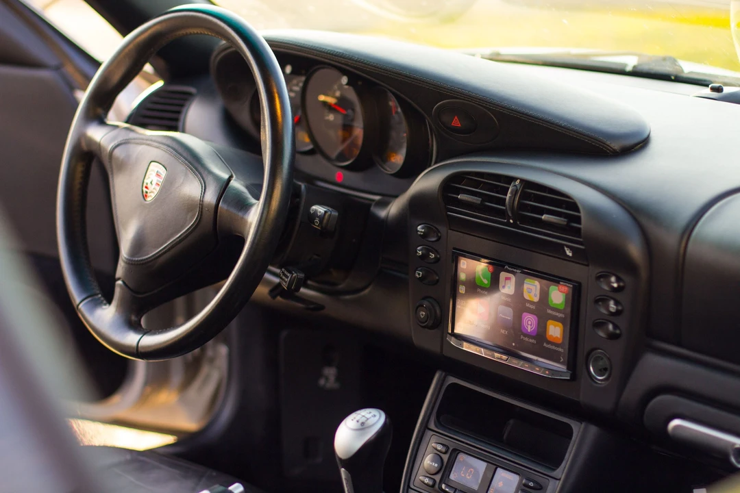 2002 Porsche 996 Turbo - Image 11 of 30