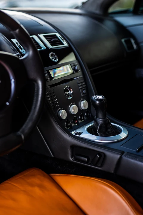 2006 Aston Martin V8 Vantage (2006-2017) - Image 6 of 26