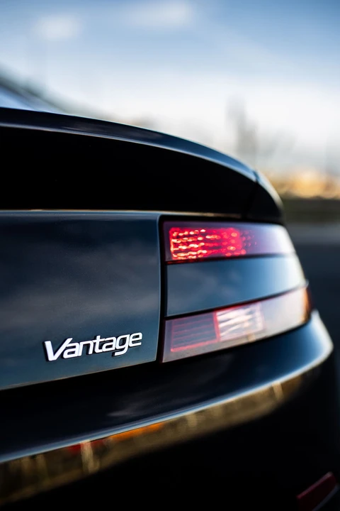 2006 Aston Martin V8 Vantage (2006-2017) - Image 8 of 26