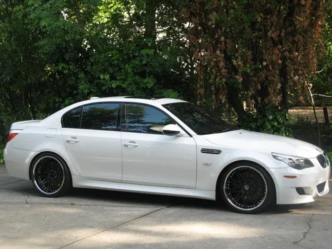 2009 BMW M5