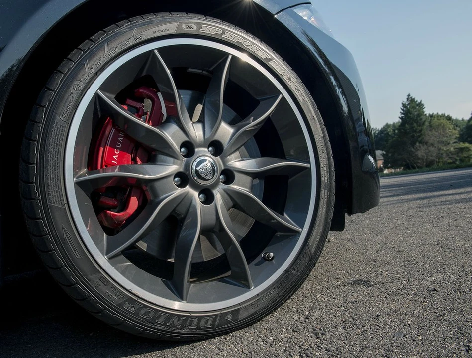 2012 Jaguar X250 XFR - Image 3 of 31