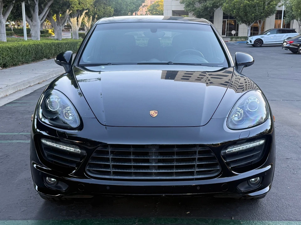 2013 Porsche 958 Cayenne GTS - Image 3 of 16