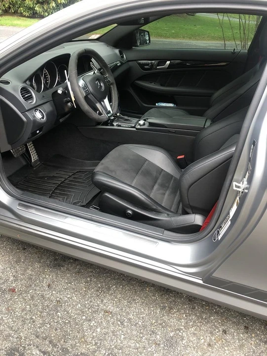 2015 Mercedes-Benz W204 C 63 AMG - Image 9 of 9