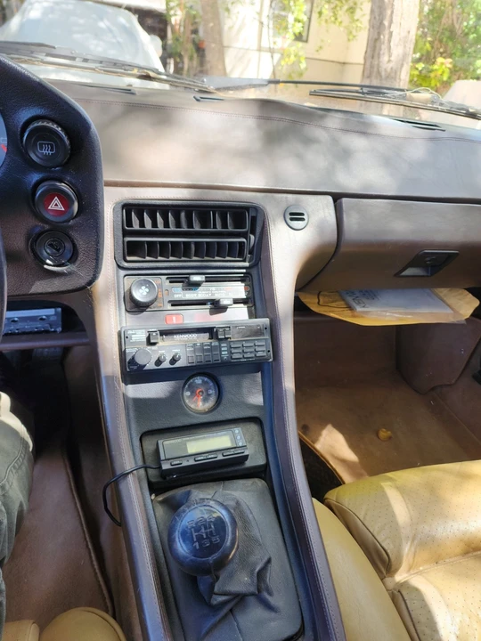 1981 Porsche 928 - Image 8 of 12