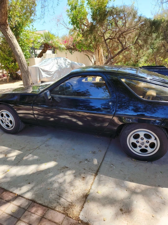 1981 Porsche 928 - Image 9 of 12