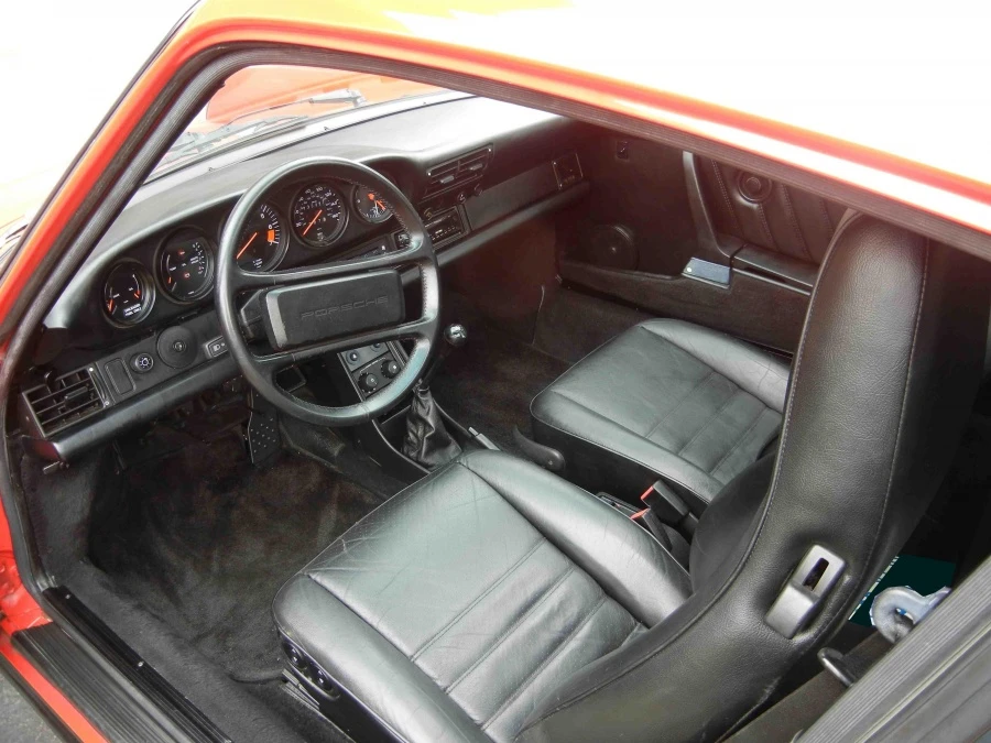 1987 Porsche 911 Carrera 3.2 - Image 3 of 5