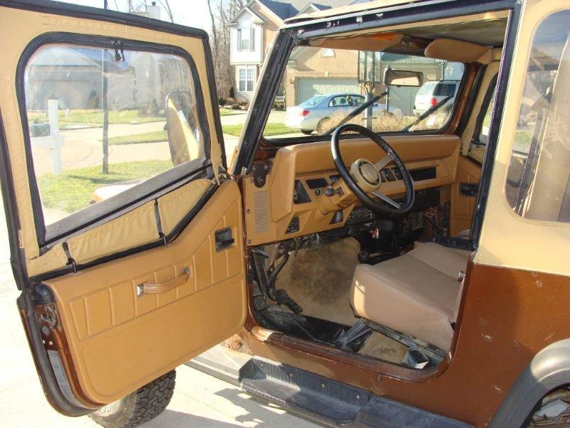 1987 Jeep YJ Wrangler - Image 4 of 5