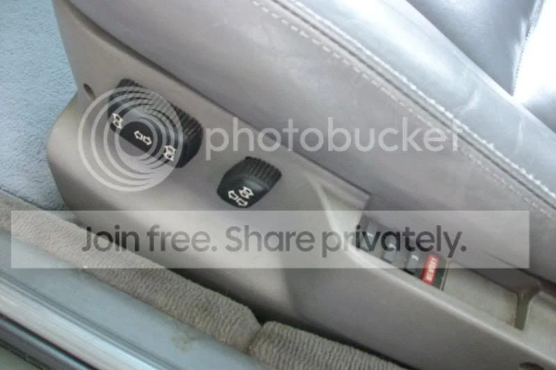 1988 BMW E32 7 Series - Image 12 of 31