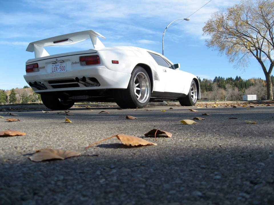 DeTomaso Pantera - Image 18 of 20