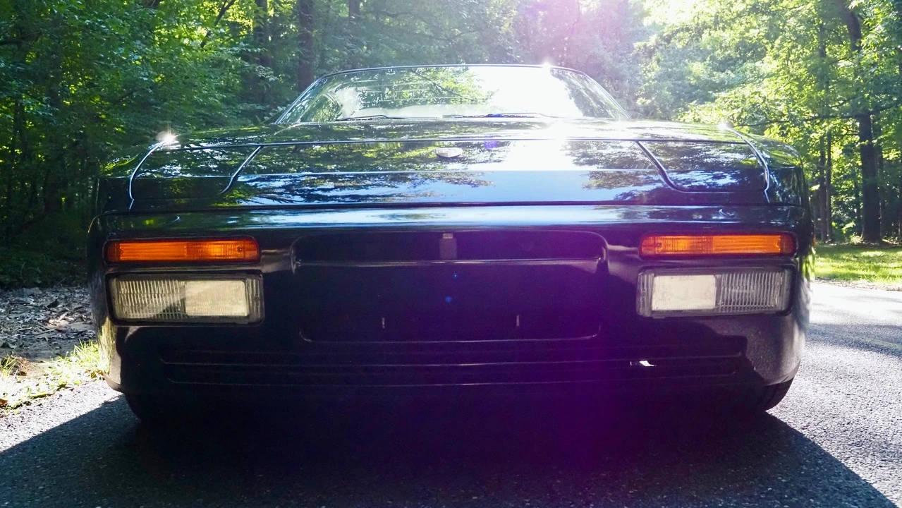 1989 Porsche 944 S2 - Image 3 of 15